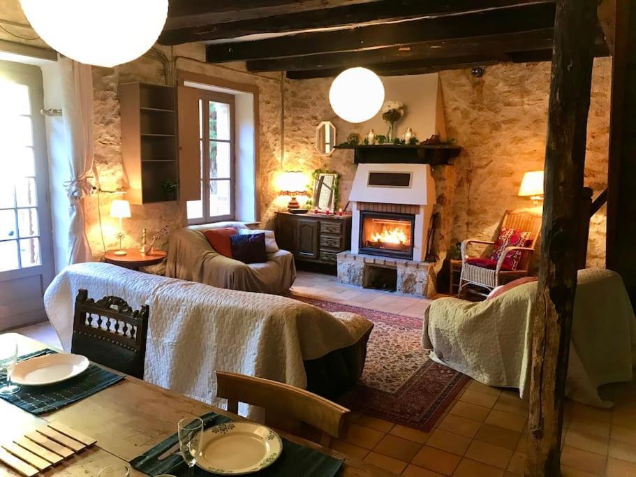 Maison Des Sequoias - Parc 1 Hectare- Veyrac Extérieur photo